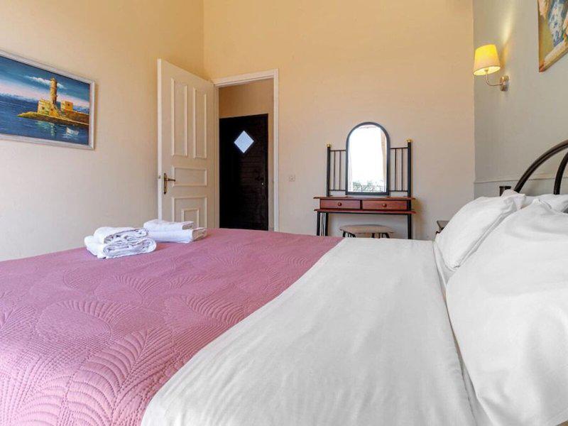 C82D0182AE9DCF4B2DBFC9CE01C92C78