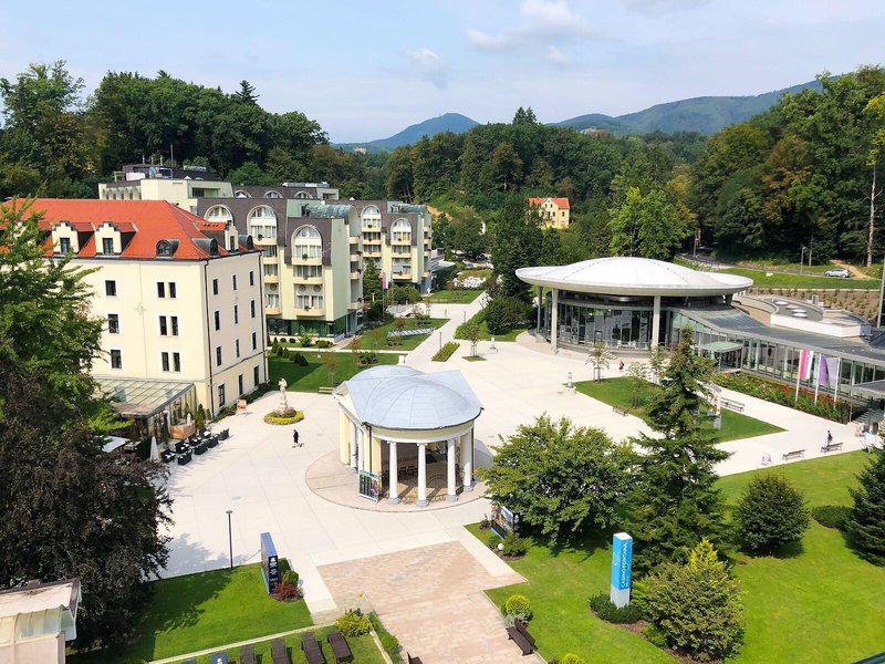 9F28773D5A725499D1EA1E04FFCCD9AA