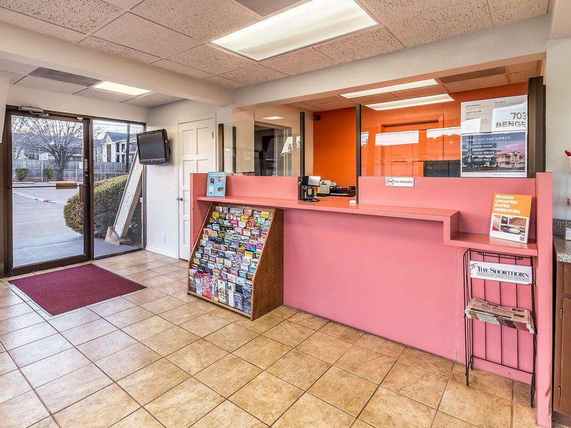 9D316D7BB6B26A42F5DEE7F04C04D7D1