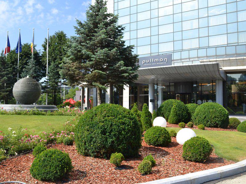 004E1CB35A4A3D7A138EAC194D8858F7