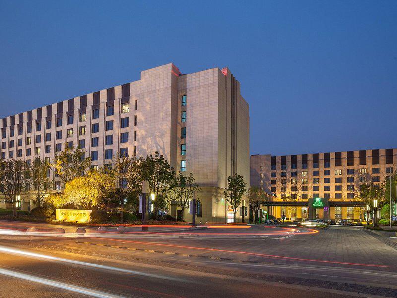 93AA5E523244A950ABF1CAC98D6BB1E9