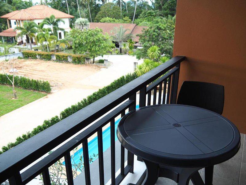 72E06DA76F04C13D897A3B11DFF4742D