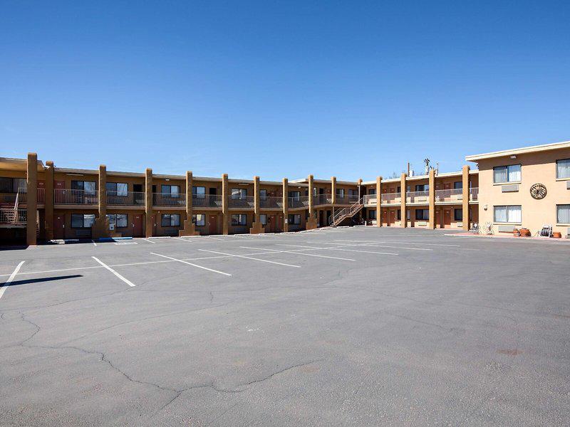 33DA6B938E9ED03F45E4713DE589EC41