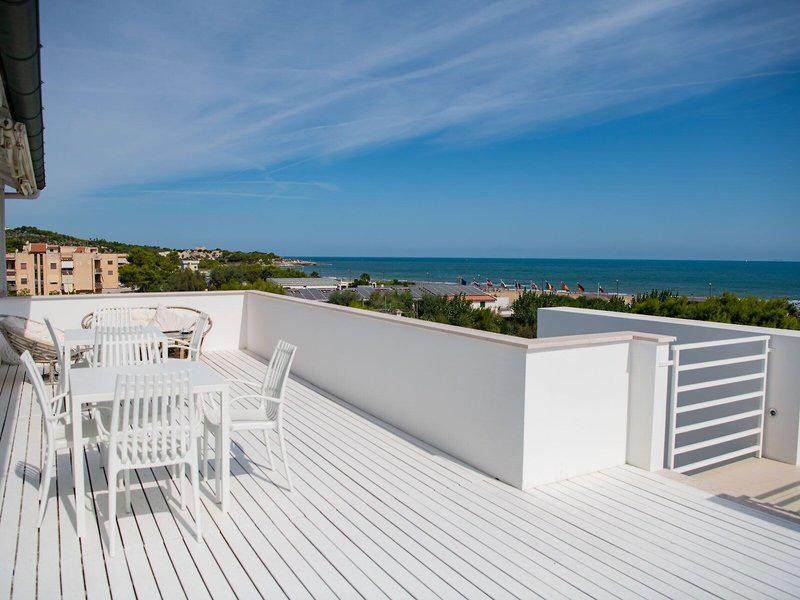 78BE2F505808C9A474AF8349879EBE2A