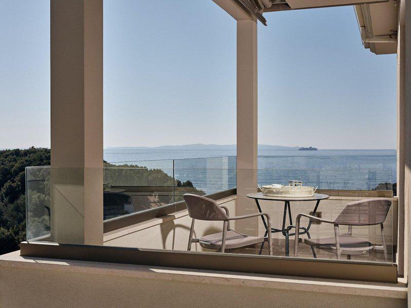 2C48ACA5874AE7C0F2A10E86E812F9C9