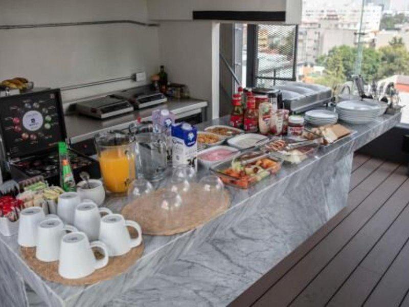 CD9931F11DF0FC8502A5D25D7F6706F0