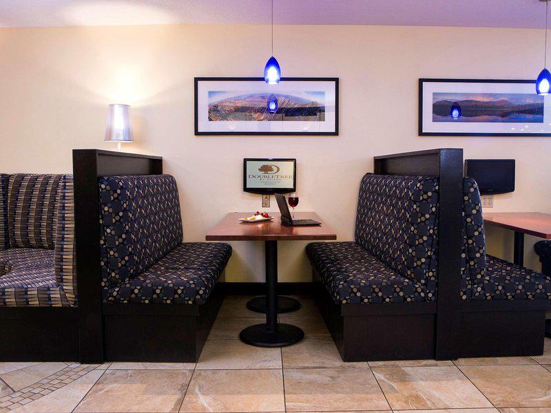 2F2ABEED30603A548DD2F76892C38349