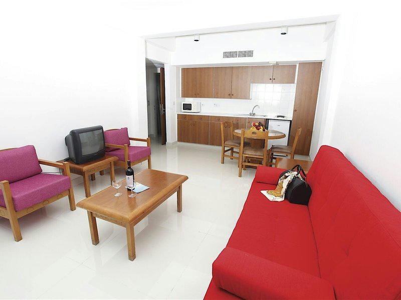 63D56F2EB737356845BF916CD3CD9713