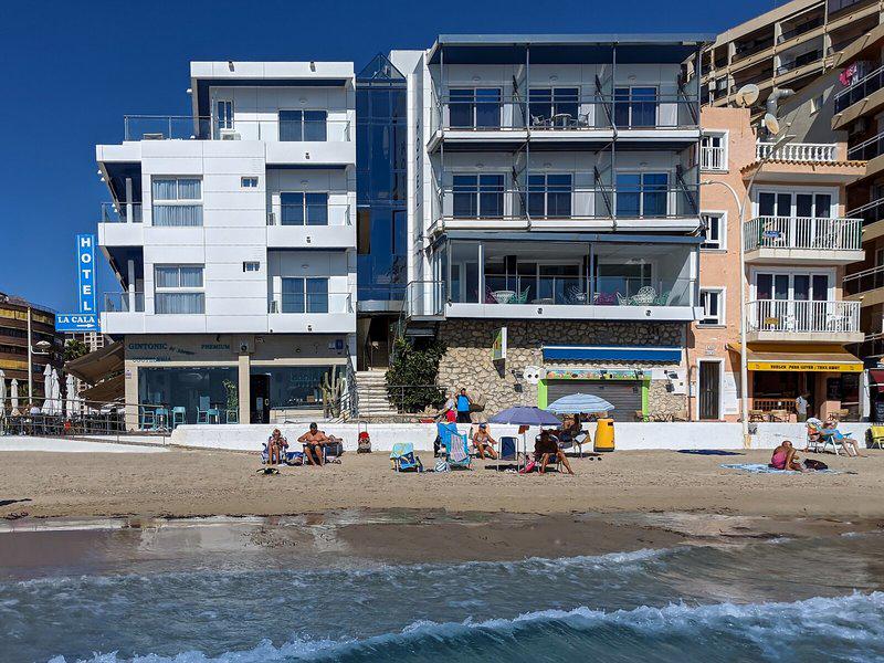 54FE9072CDC2879851DE4579E20734ED