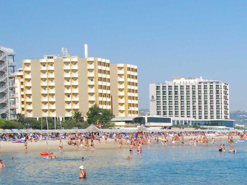 5EBBA9C906C4C505DB4A88368308066B