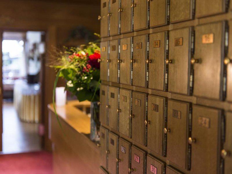 BE173BE7D0D051E52D3F13F87BE0F1C5