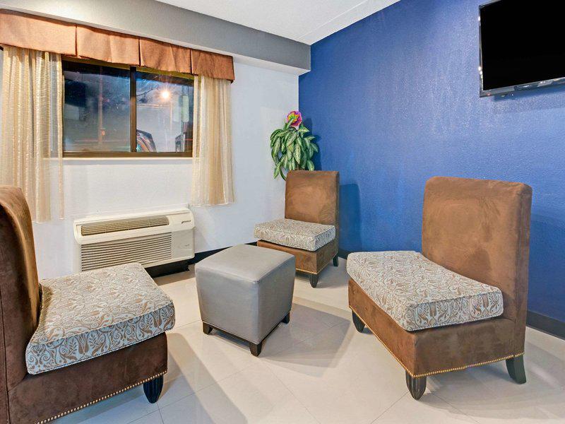 1374117FDF8257E7C00BE85199E0B6B4