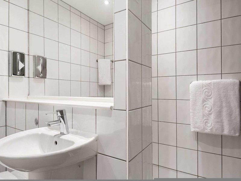 42C4F9B40E28DF8E711FA6DEA42C1937