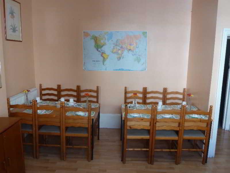 1B856AAF3894273C42725E1B678F5E37