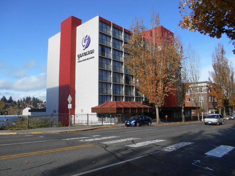 4BD956F44AC7CBA017790D7C06336A38