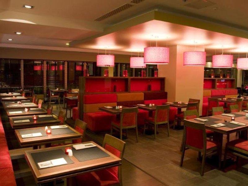 672C19EB3A55F3776C12CA2A24EE643A