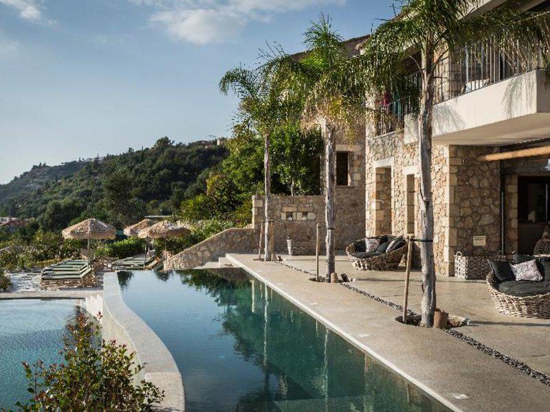 FD8FD9AD0E4BAEFEFD1D241FAA26627A