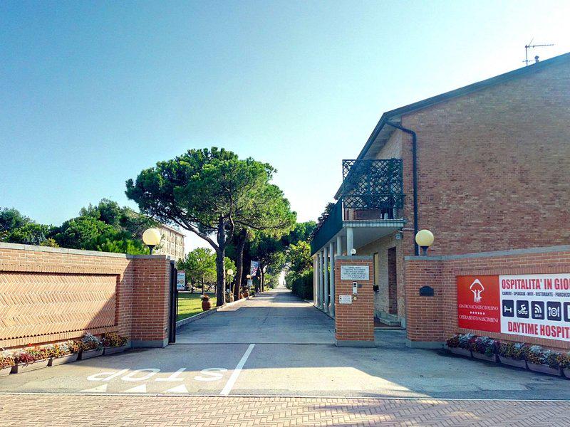 6C6EF027B01F027EF6CB05359F22FF4F