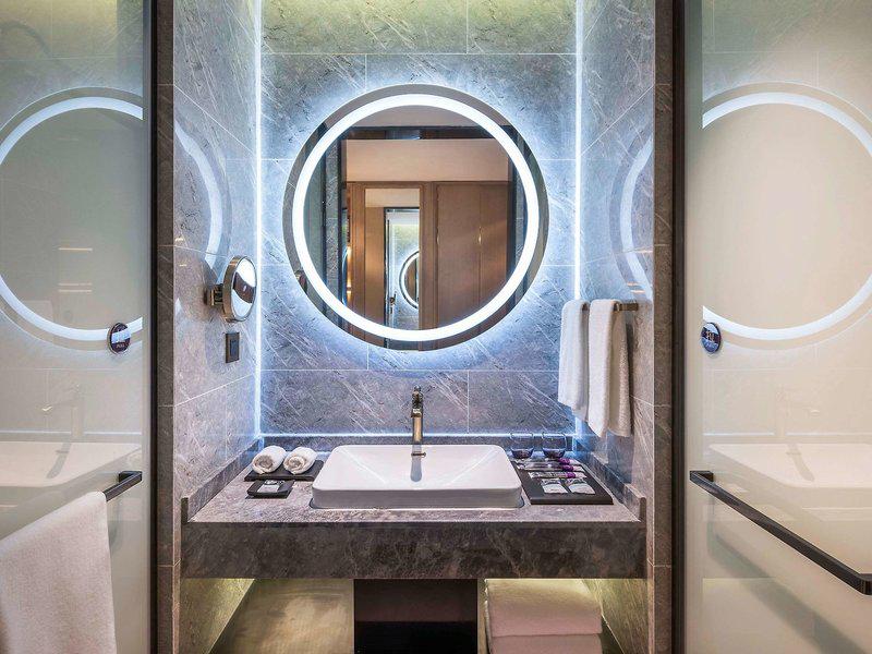 7E6B3FED664B44F261B0CC06A548C59B