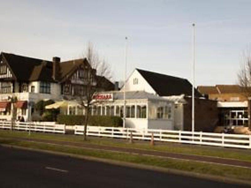 BF532BE4368809834B27C662B5BCDEC0