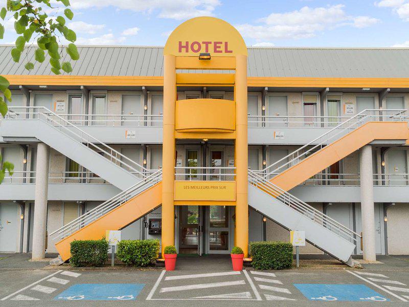 CEB0CAF4193F271F6BD8E89668CB1C1A