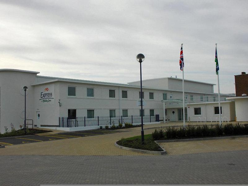 12BFF2AA6E96A708C5E35891119FD082