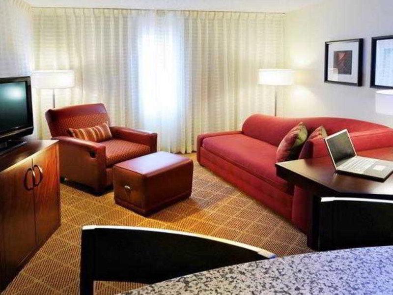 A35680912E87FB908C83D6B5879153A6