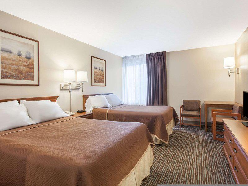 7F03CC95D9F3E67452DE0F61DAED8FA8