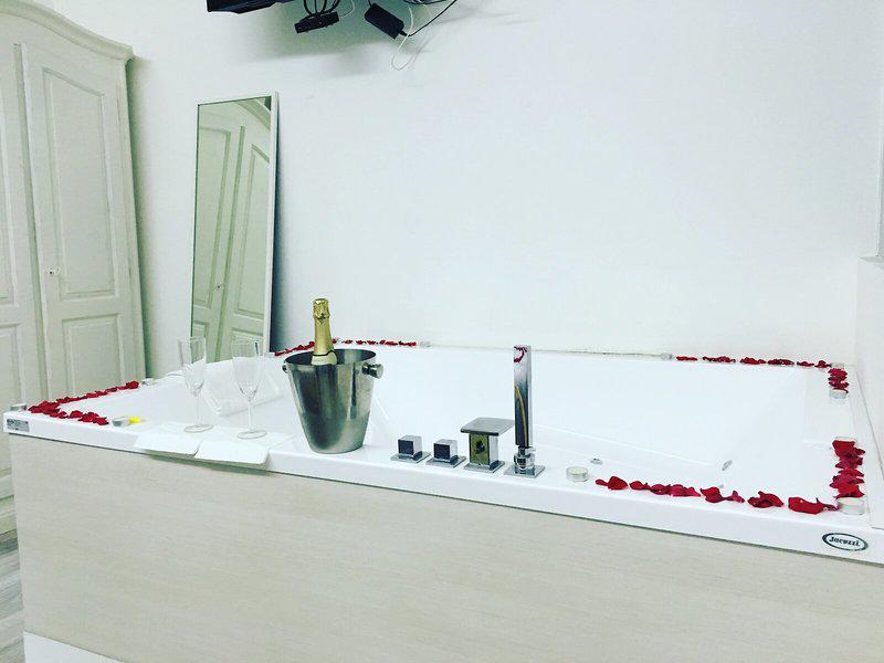 49A97535E0EE55C201426F07C77A4BFD