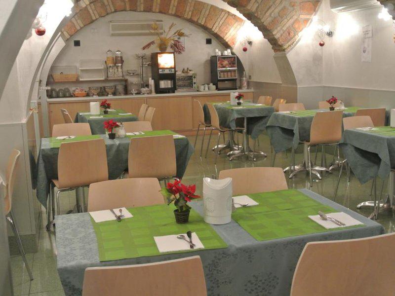 D493A8518DEE14943FD179D04A0FE12D