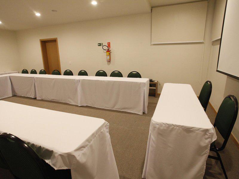 5E12F8F4D222C67F037309D4DF882402