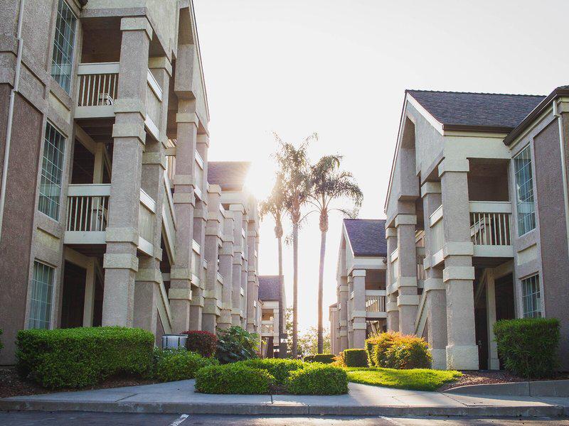 9A96385813439CE4E4BA5AC8732807D7