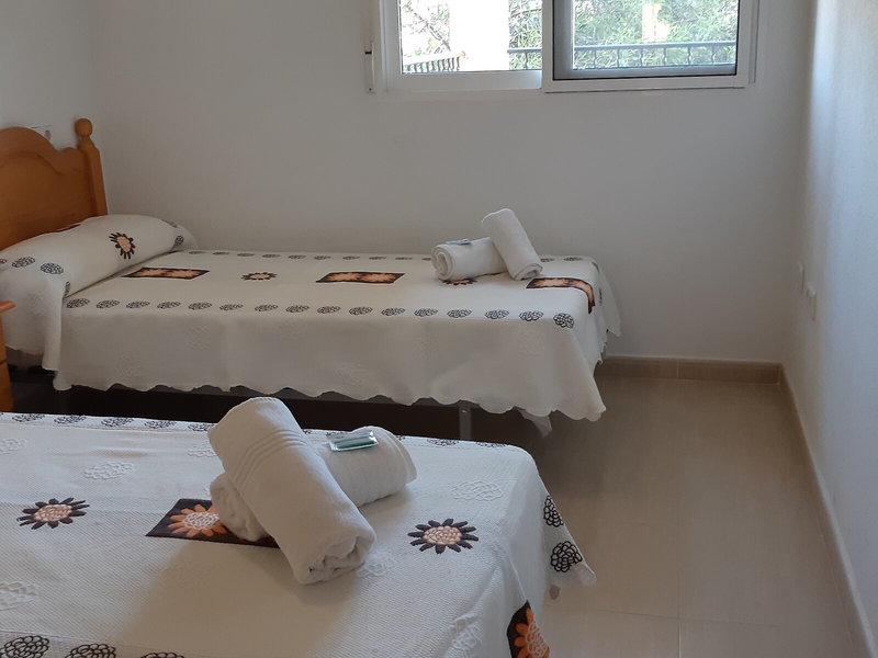 84ACB595E64588AFADDE5EE831AF4260