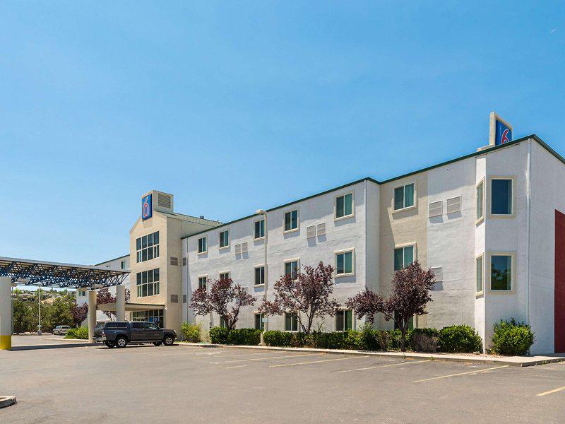 AA44FEC9F2DC2D050F98896A87D084CB