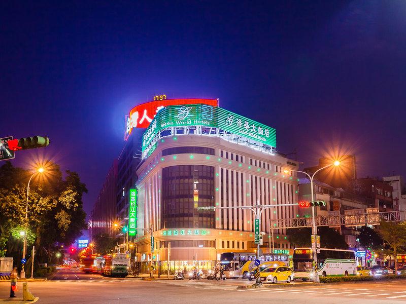 603C6CF3BCB32FCE9BCD844404C09B92