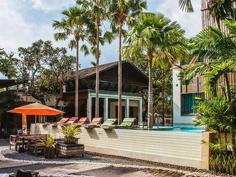 E2EB331303D6B1F3FDD62FAB0E30E420