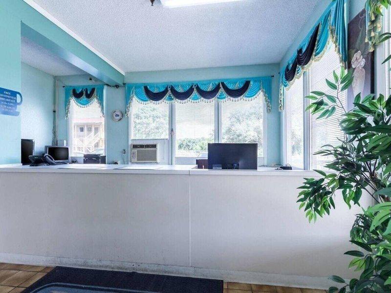 834E0DE02F24082B44AFFBFE344B7877