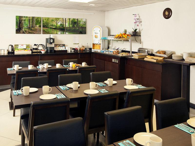 E4A24EAC486B3A895644E9C48A1A6AAC