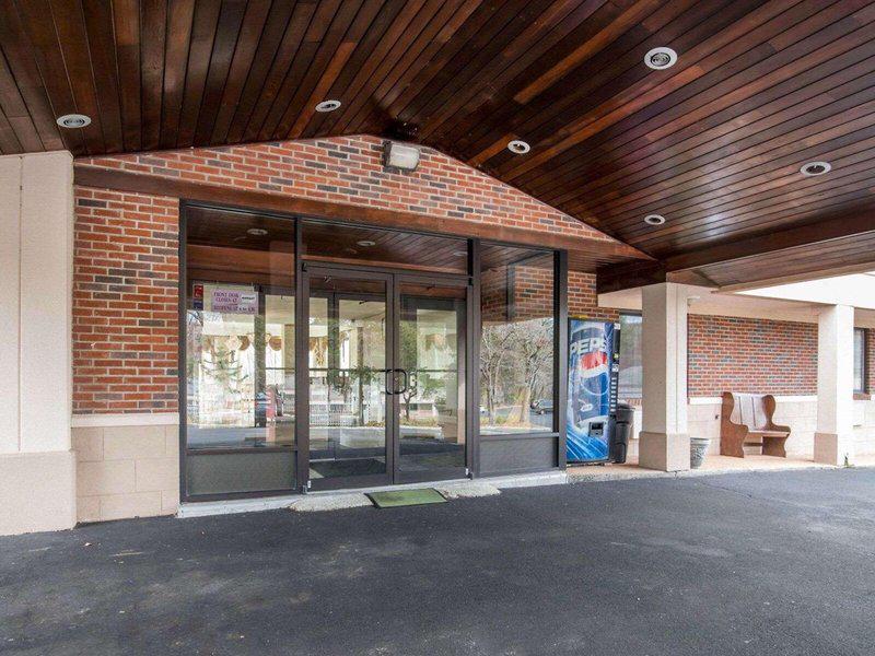 F73D1798AEB487AE63BD33B245A95C7D