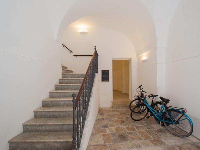 3710DEE8347C385D9597B7016C63BCF5