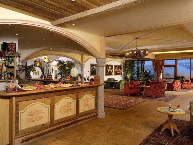 7D57661FE33457C2E403FFC96523ED4C