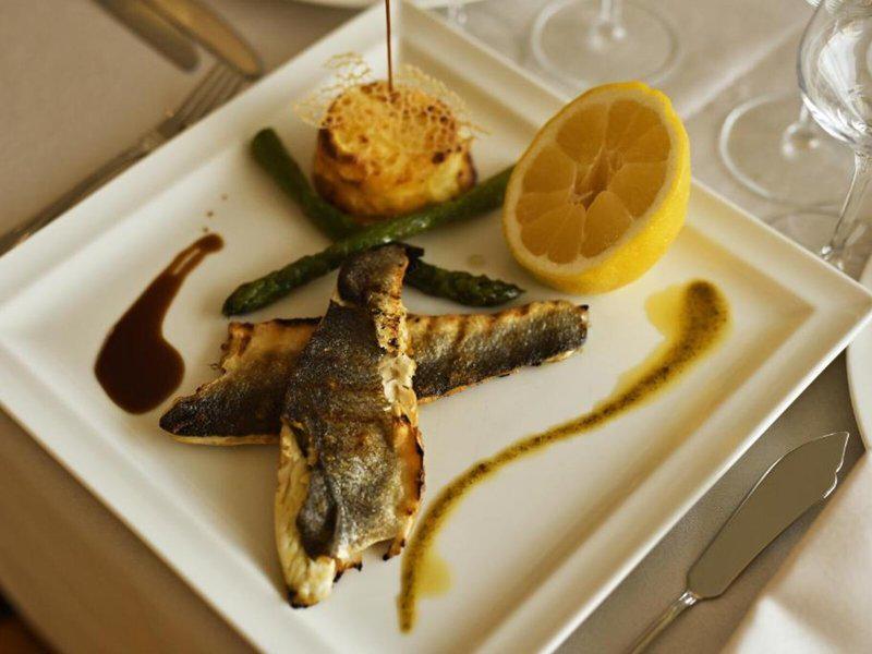 5D91B5CA66E73A60A8C23C8A94F80241