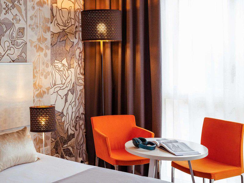 700CD8D78AEB70DE0140E9D3CCBCFA3E