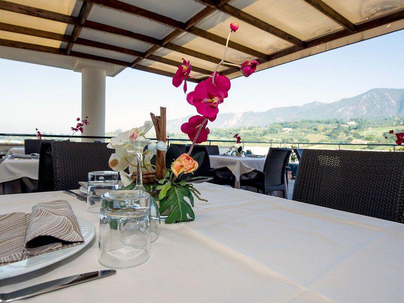 70DD97E20DC53E50F34B20C7CD9D9002