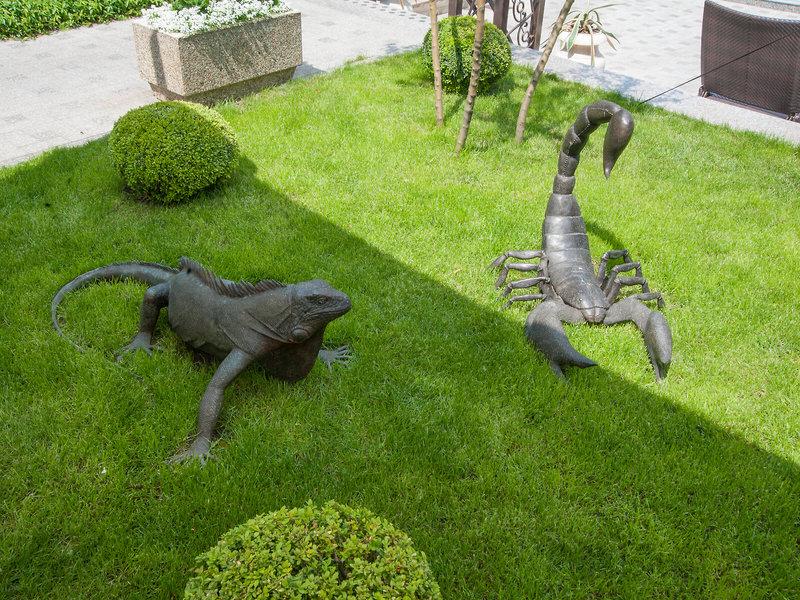 232607BCE123FF0C0EDC82BE988883AF