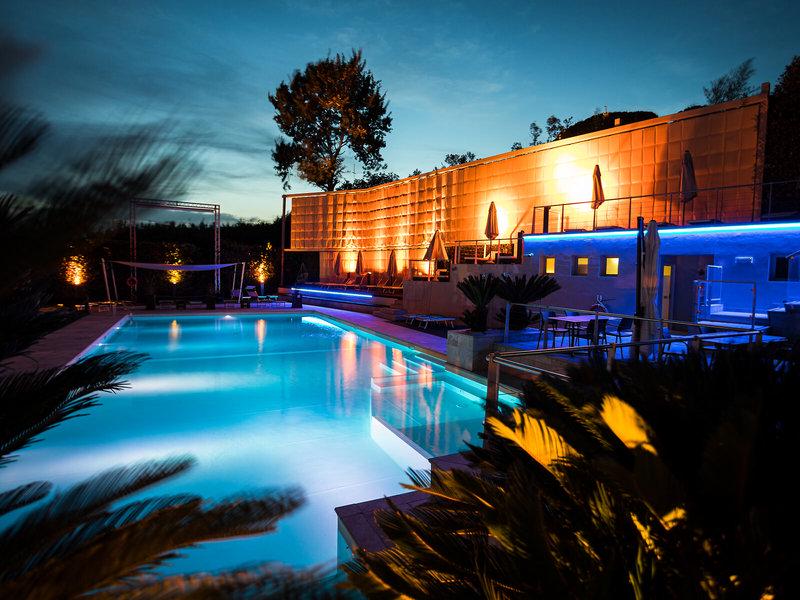 109E579B5F9DB1080BE5C18C90960ABE