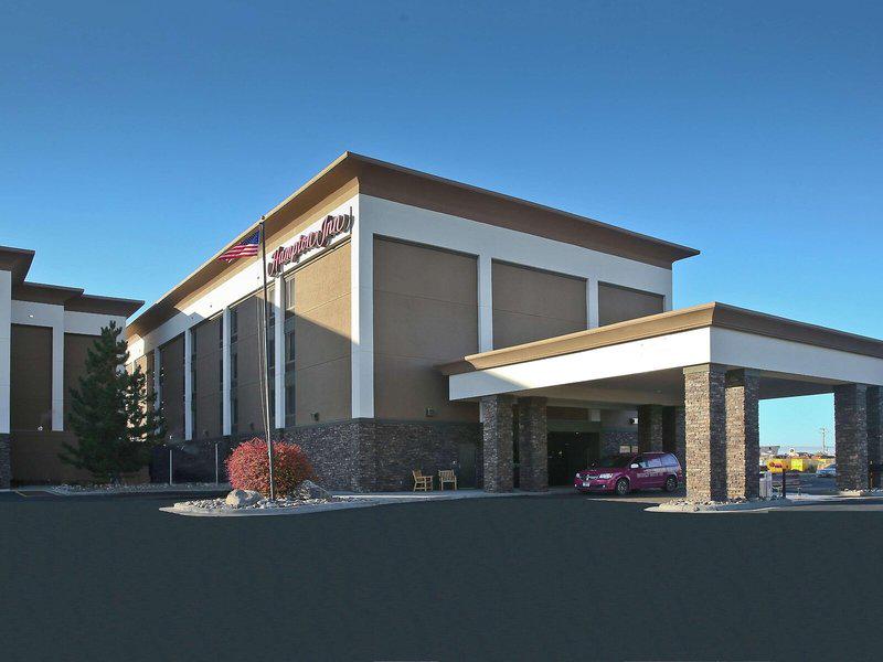 8D24EFC2E35A833EBC9A6E7E4F9182E5