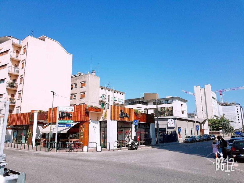 878852E48C5B95C11FDC0764768ED069