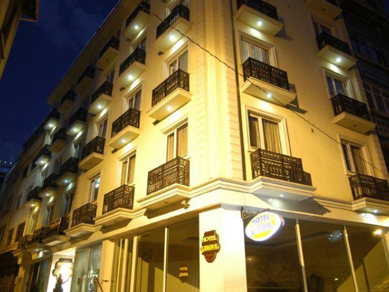 BBA4AD66FB17479F1233A49B2427DAFC