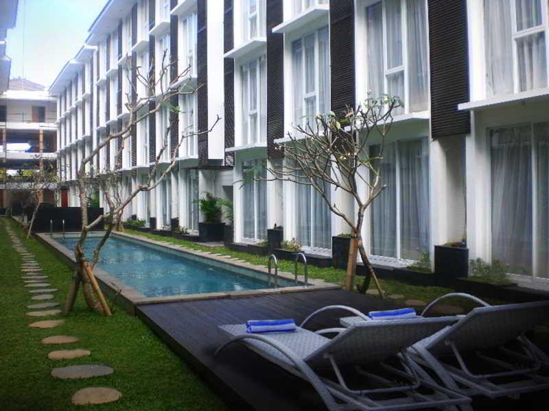 F0A7A92D0C1E25B13CD97DE64442538A